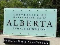 Photo du panneau d'accueil du campus Saint-Jean à Edmonton
